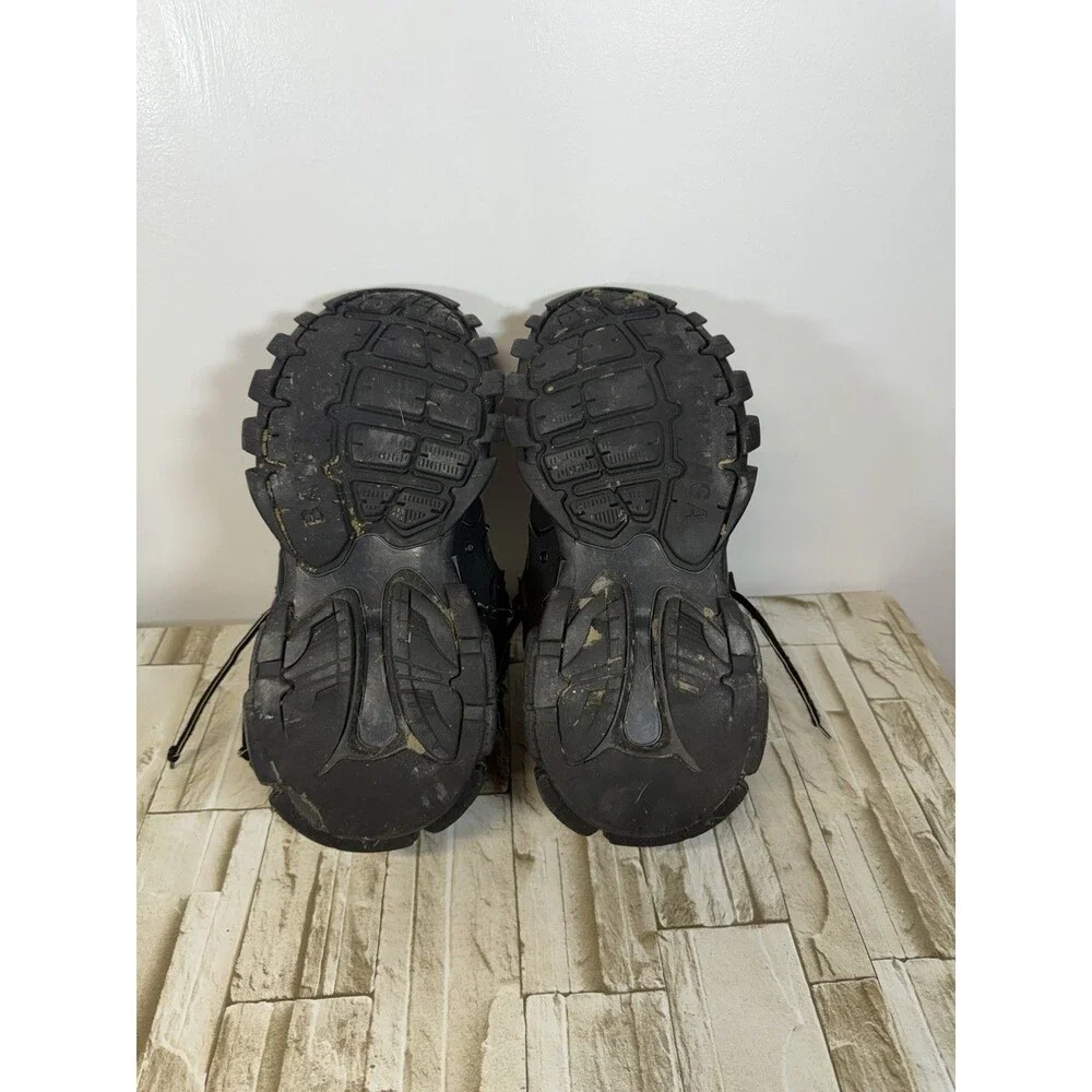 Balenciaga Track  Men’s. Runner Black Sz 10